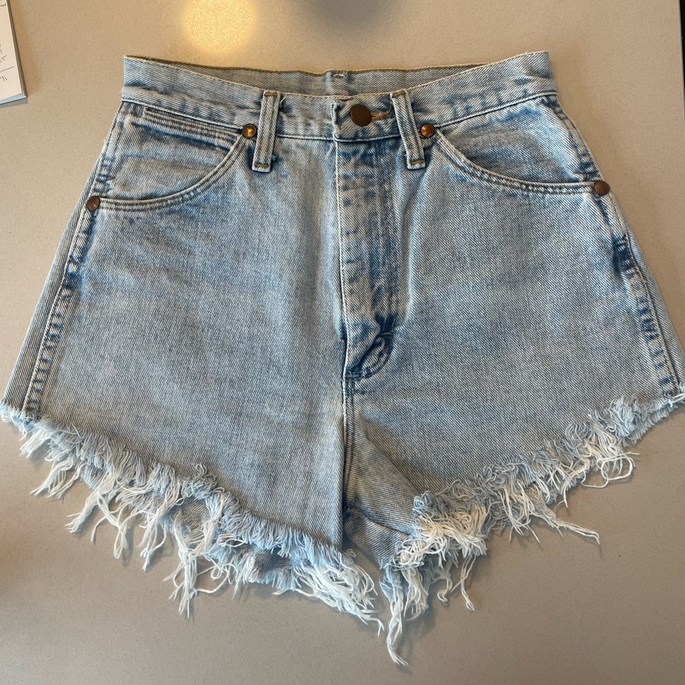 Vintage High Waisted Wrangler Denim Shorts